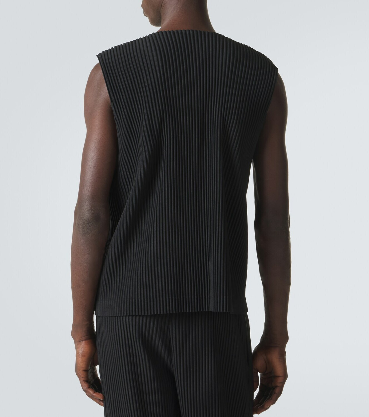 Homme Plissé Issey Miyake Basics pleated vest