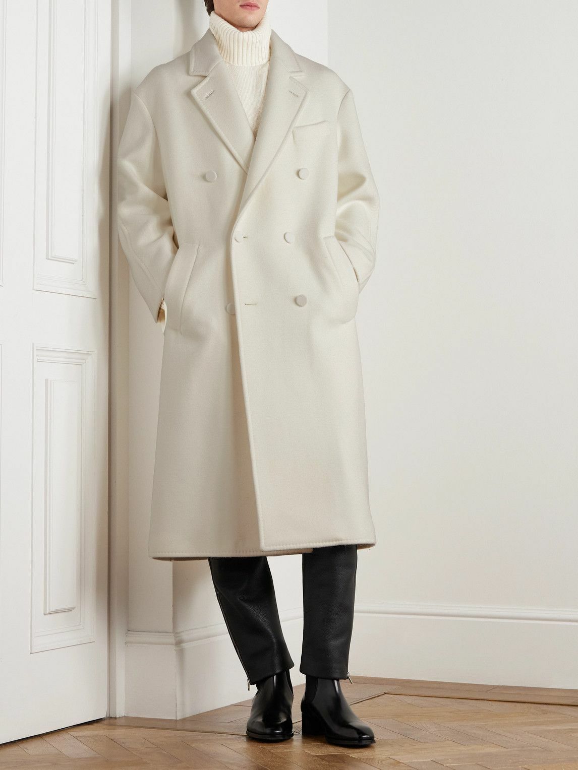 TOM FORD - Double-Breasted Cashmere Coat - White