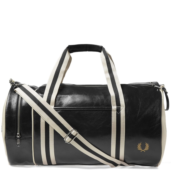 Photo: Fred Perry Classic Barrel Bag