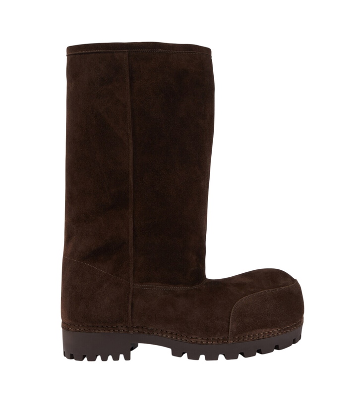 Photo: Balenciaga Alaska suede knee-high boots