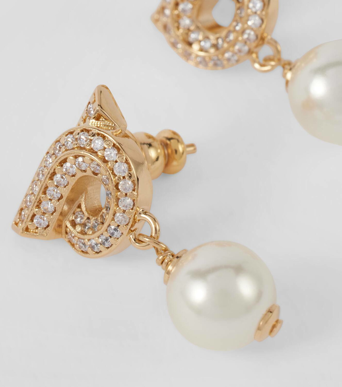 SALVATORE FERRAGAMO カンチニ エンヘリッシュト イヤリンク Ferragamo Gancini crystal-embellished earrings Salvatore