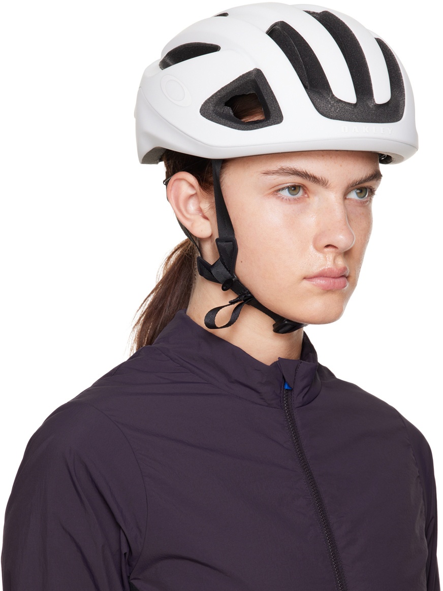 Oakley White ARO3 MIPS Cycling Helmet Oakley