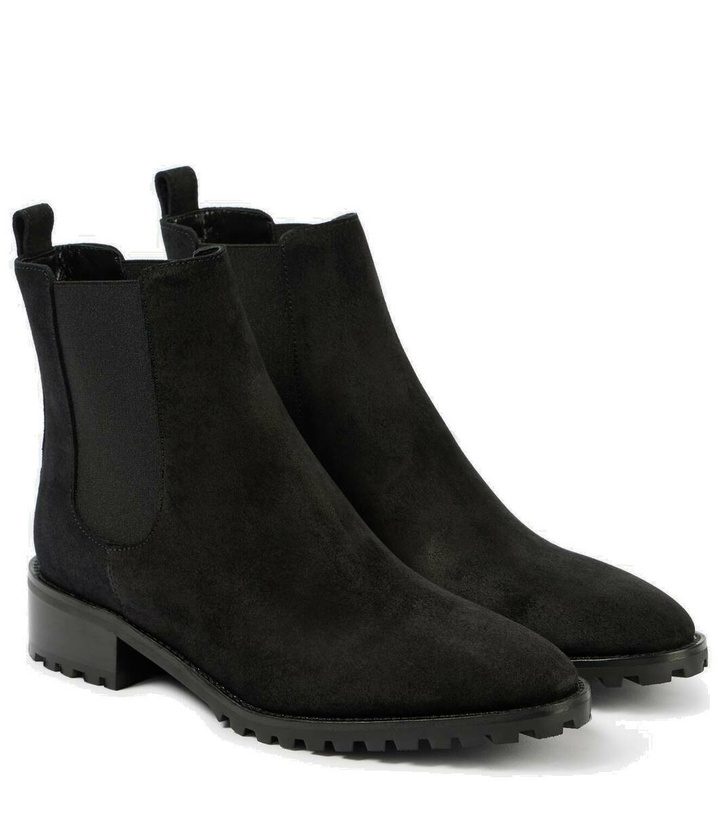 Photo: Manolo Blahnik Chelata suede Chelsea boots