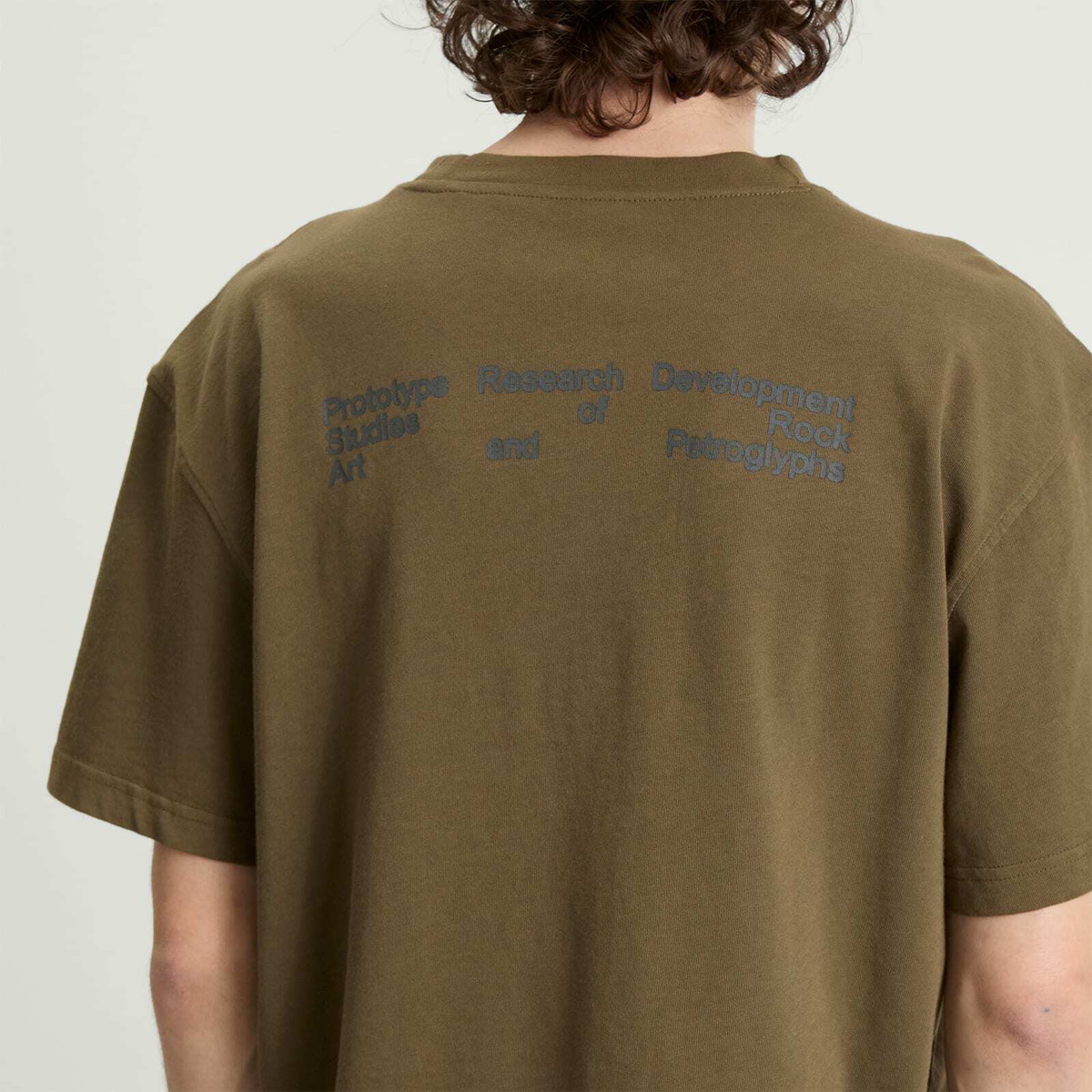 KA_YO_Prototype Men's Boxy Graphic T-Shirt in Mole