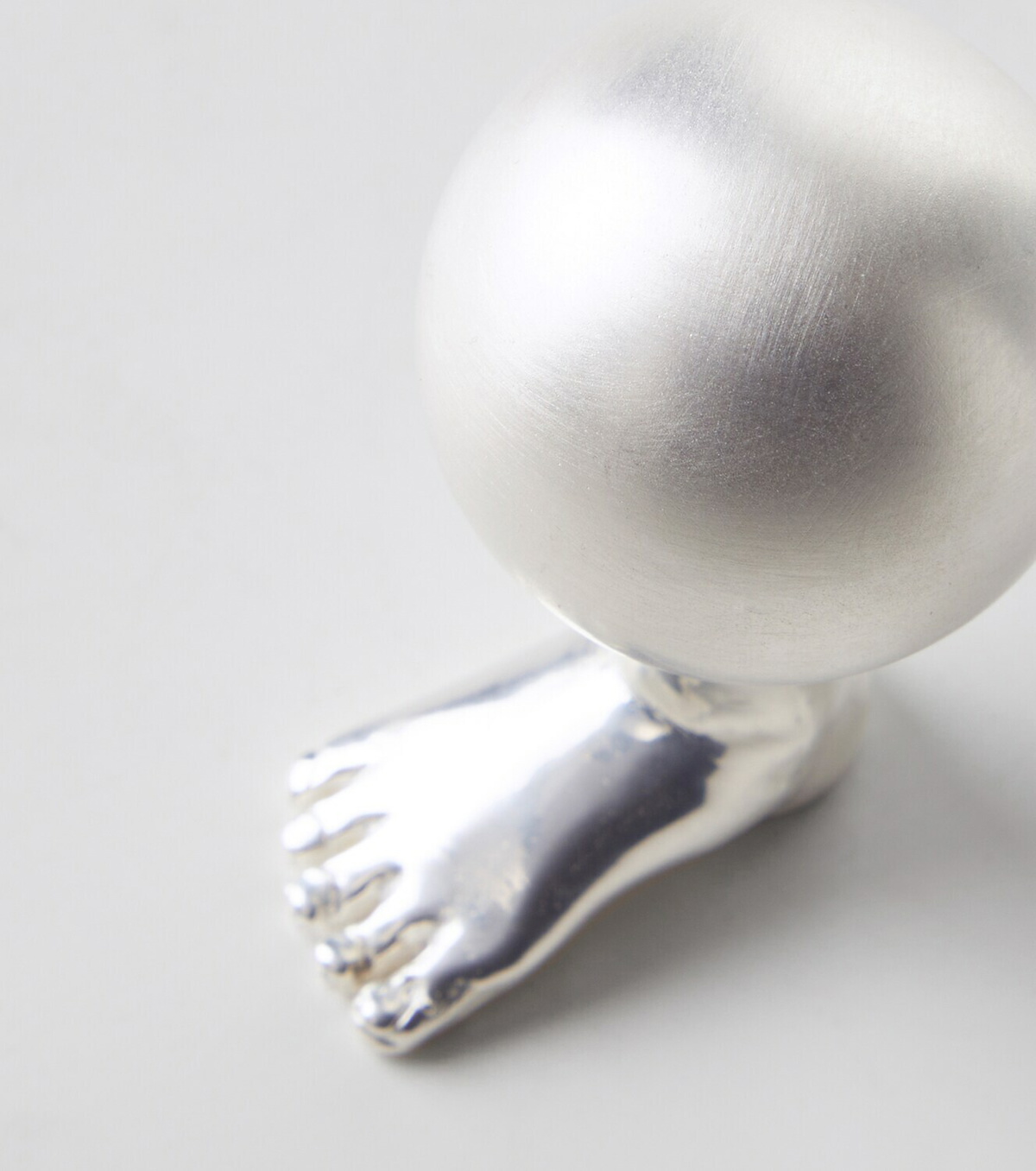 Natalia Criado Silver-plated metal paperweight