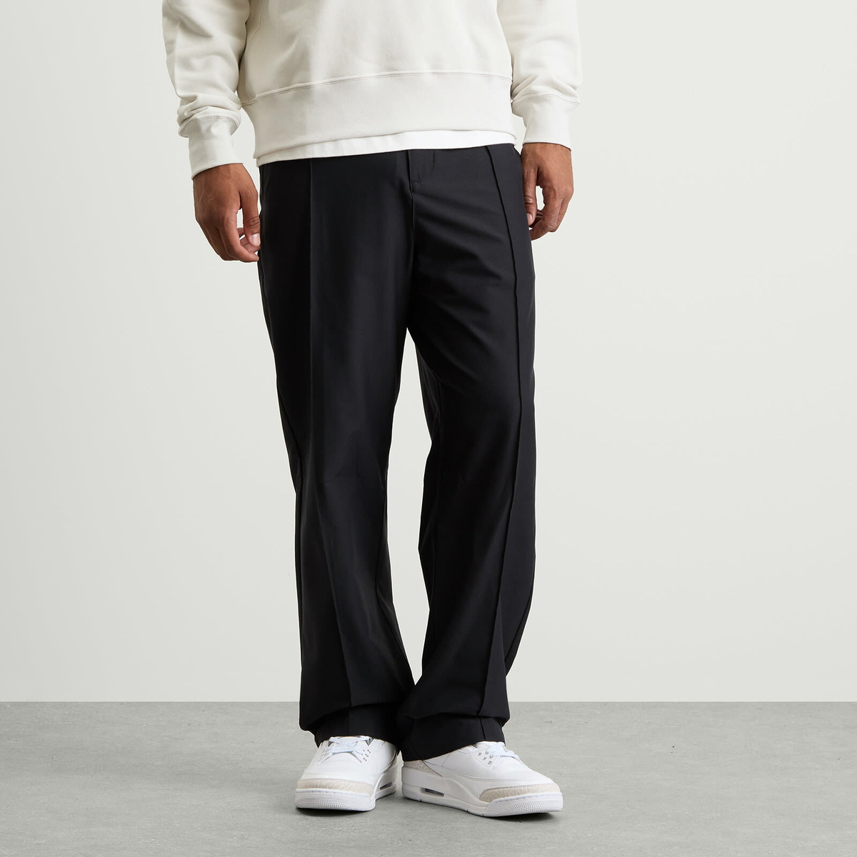 Air Jordan Men's Golf Pant in Black/Dark Shadow