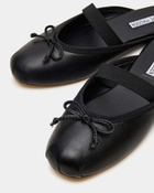 Steve Madden Cutesy Flats in Black