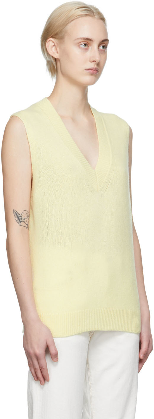 6397 Off-White Cashmere Off-Gauge Boxy Vest