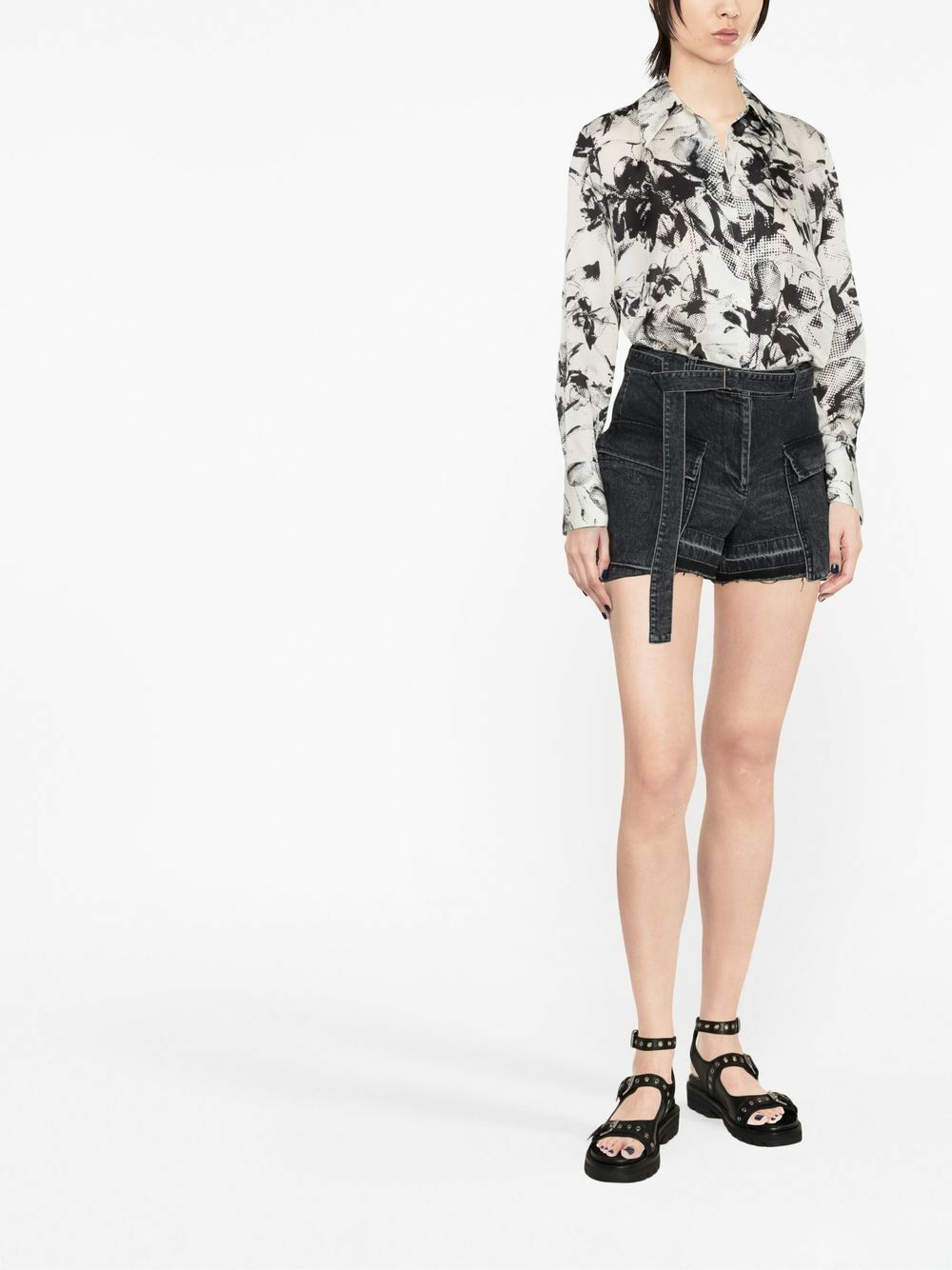 SACAI - Cargo Denim Shorts Sacai