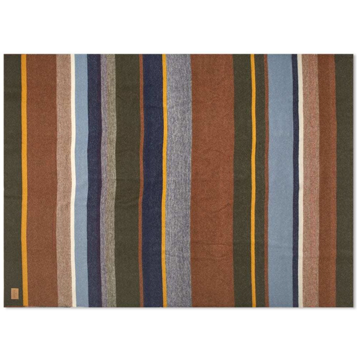 Photo: Pendleton Bridger Stripe Blanket