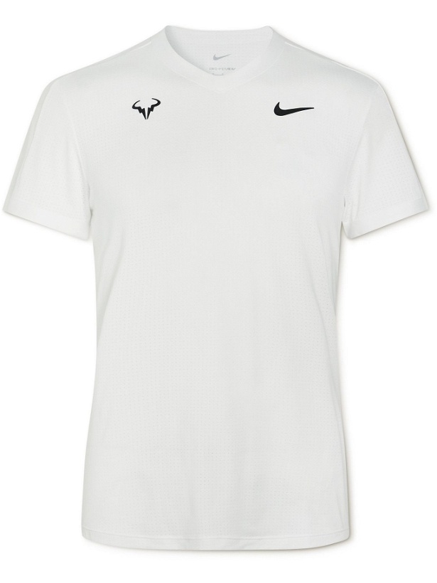 Photo: Nike Tennis - NikeCourt Rafa Advantage Dri-FIT T-Shirt - White