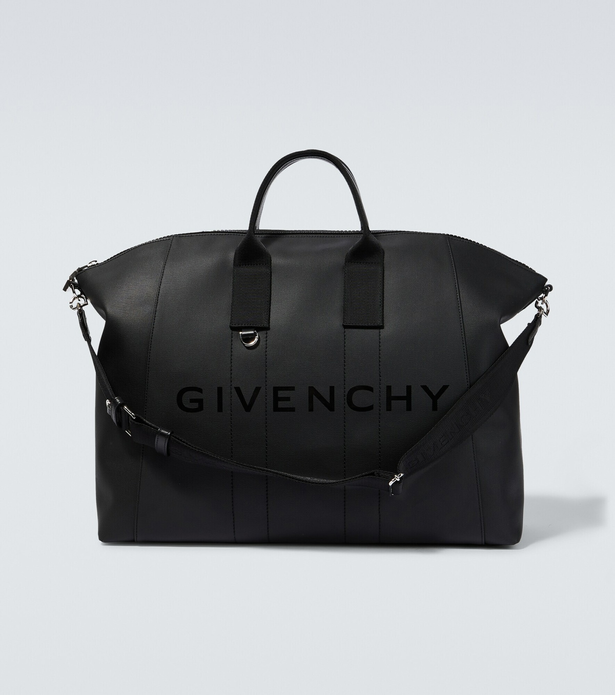 トートバッグ GIVENCHY Black Leather Small Antigona Sport Handbag Givenchy Small Antigona Sport Tote Bag | Black | FARFETCH