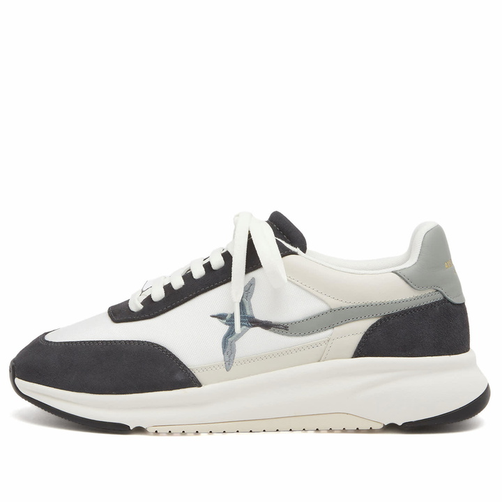 Photo: Axel Arigato Men's Genesis Neo Bird Runner in White/Black
