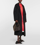 Loewe Squeeze Small leather shoulder bag
