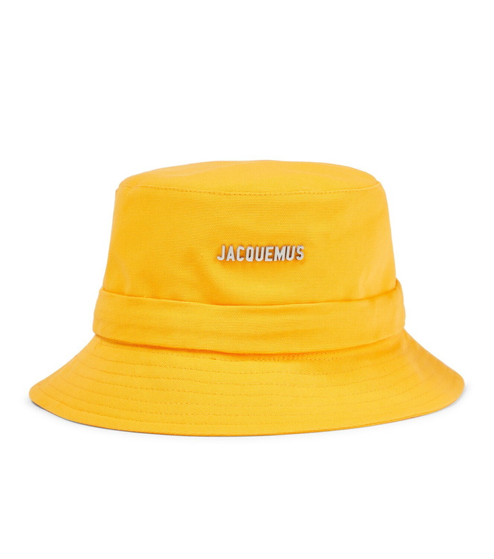 Photo: Jacquemus Le Bob Gadjo cotton bucket hat