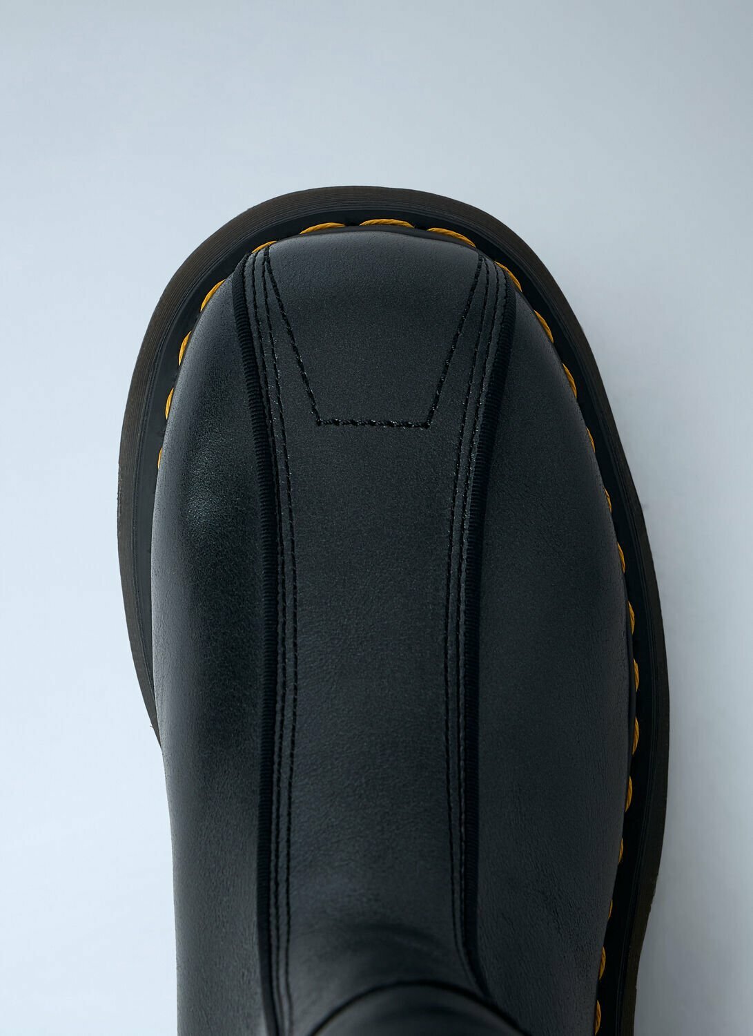 Dr. Martens Buzz Hi High Boot