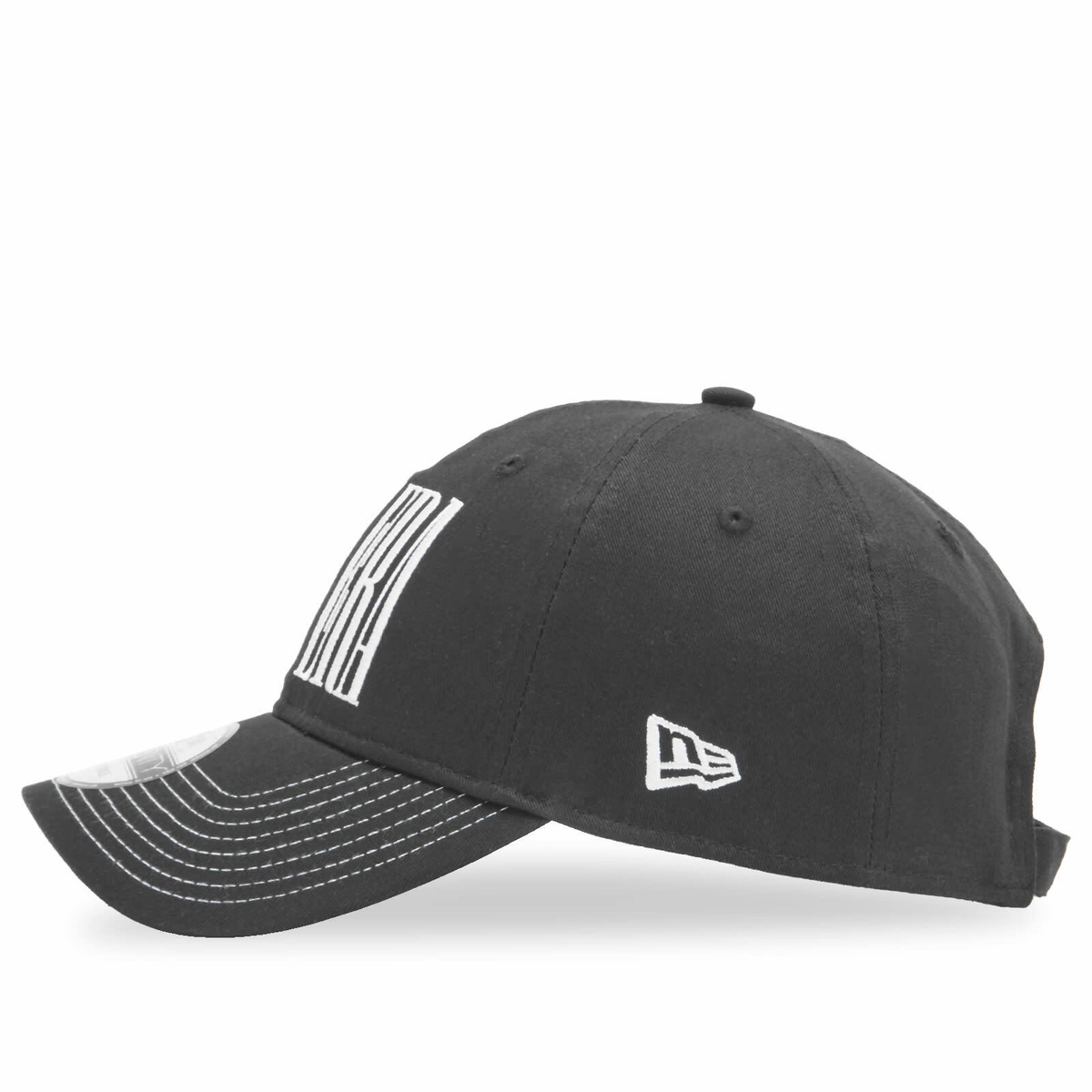 New Era Wordmark 9Fifty Adjustable Cap in Black 