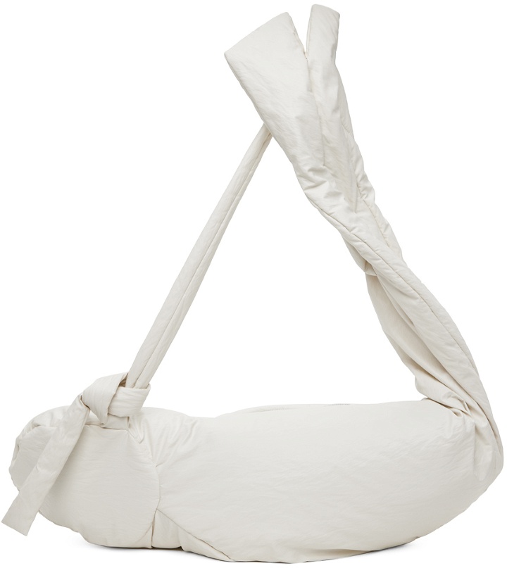 Photo: CARNET-ARCHIVE White Moulda Arm Bag