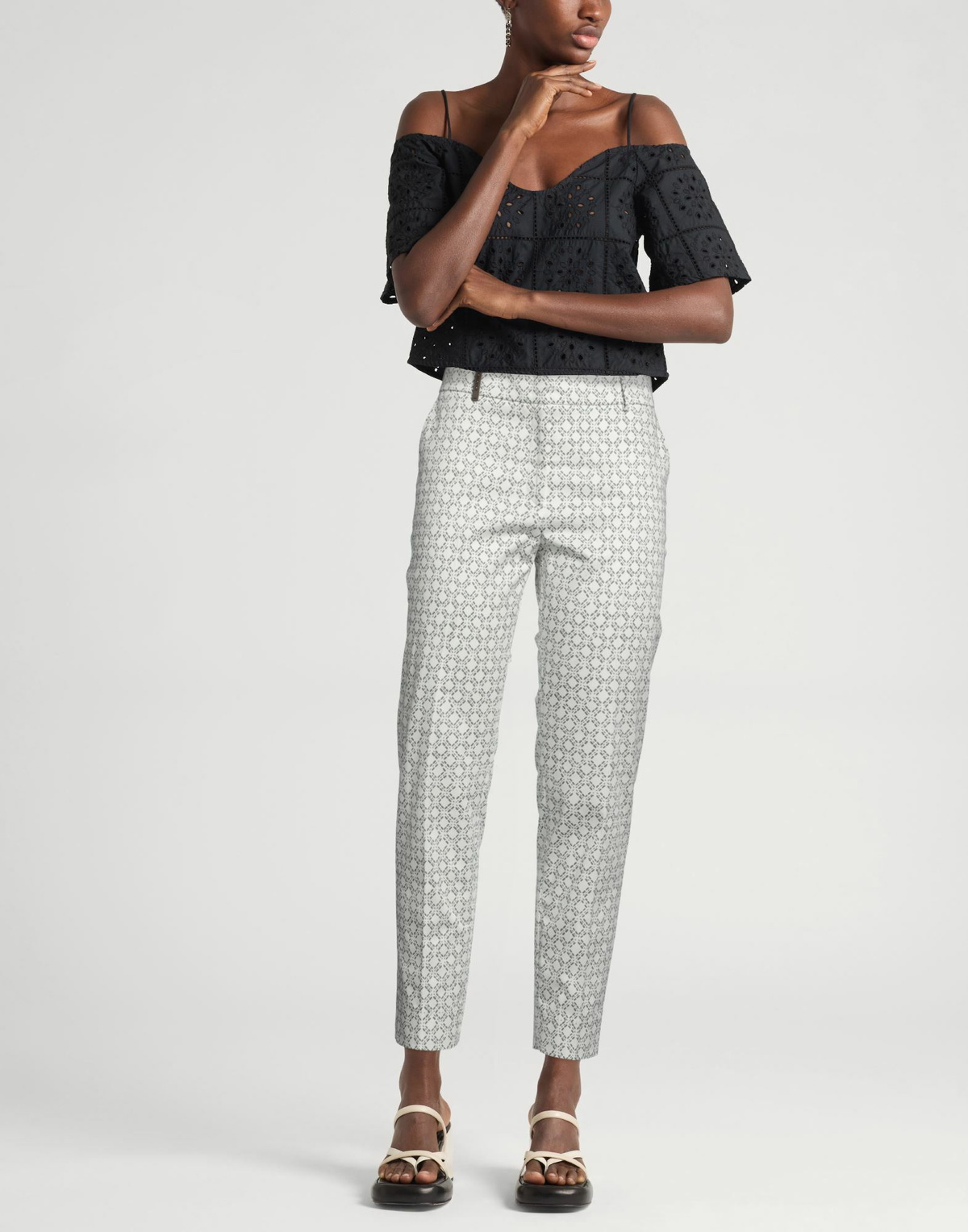 Peserico Womens Pants Military in Green