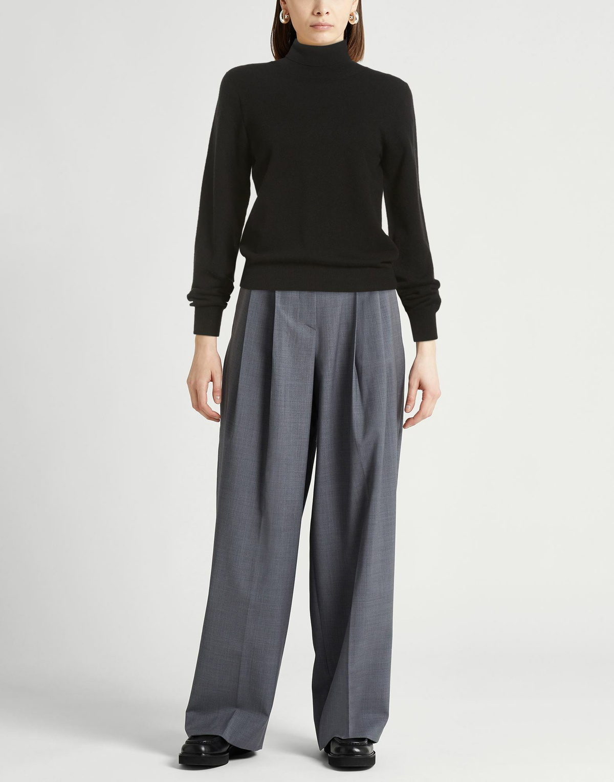 Agnona Womens Turtleneck in Black
