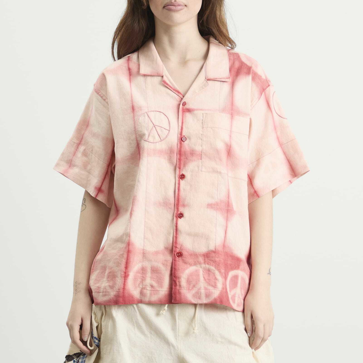 Story mfg. Women's Greetings Shirt in Pink Peace Clamp