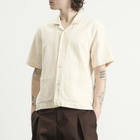 A Kind of Guise Men's Salvi Vacation Shirt in Ivory Slub