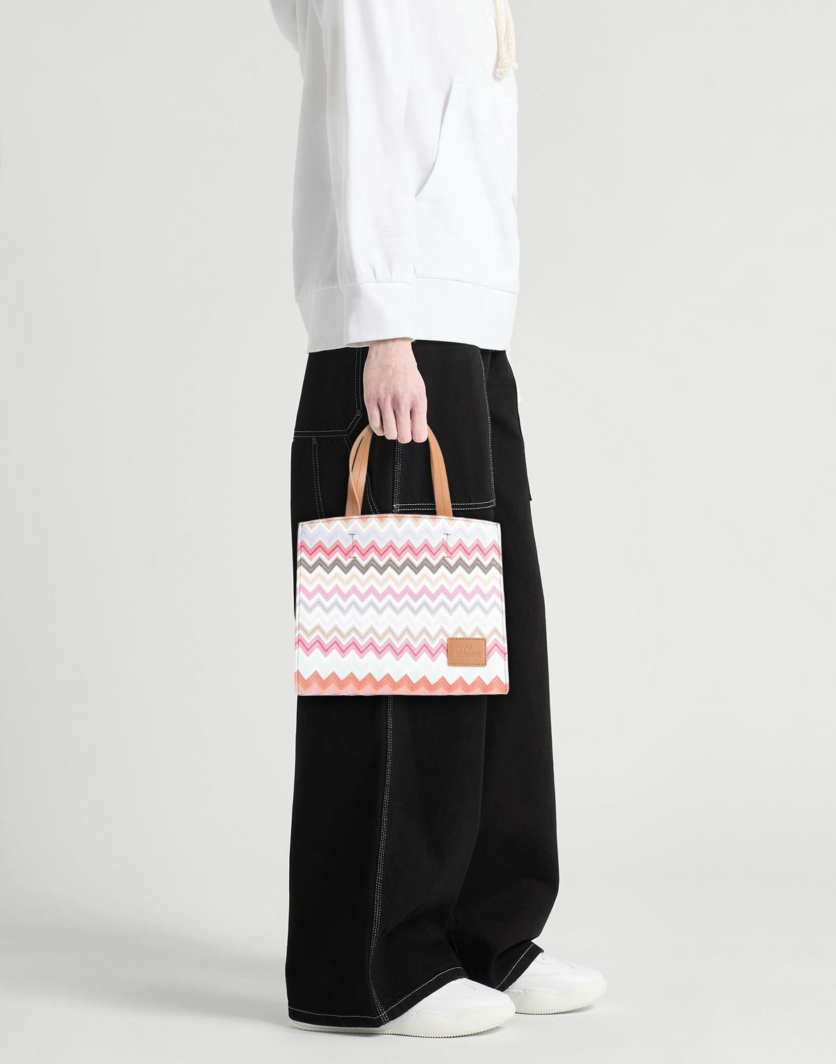 Missoni Womens Handbag in Magenta