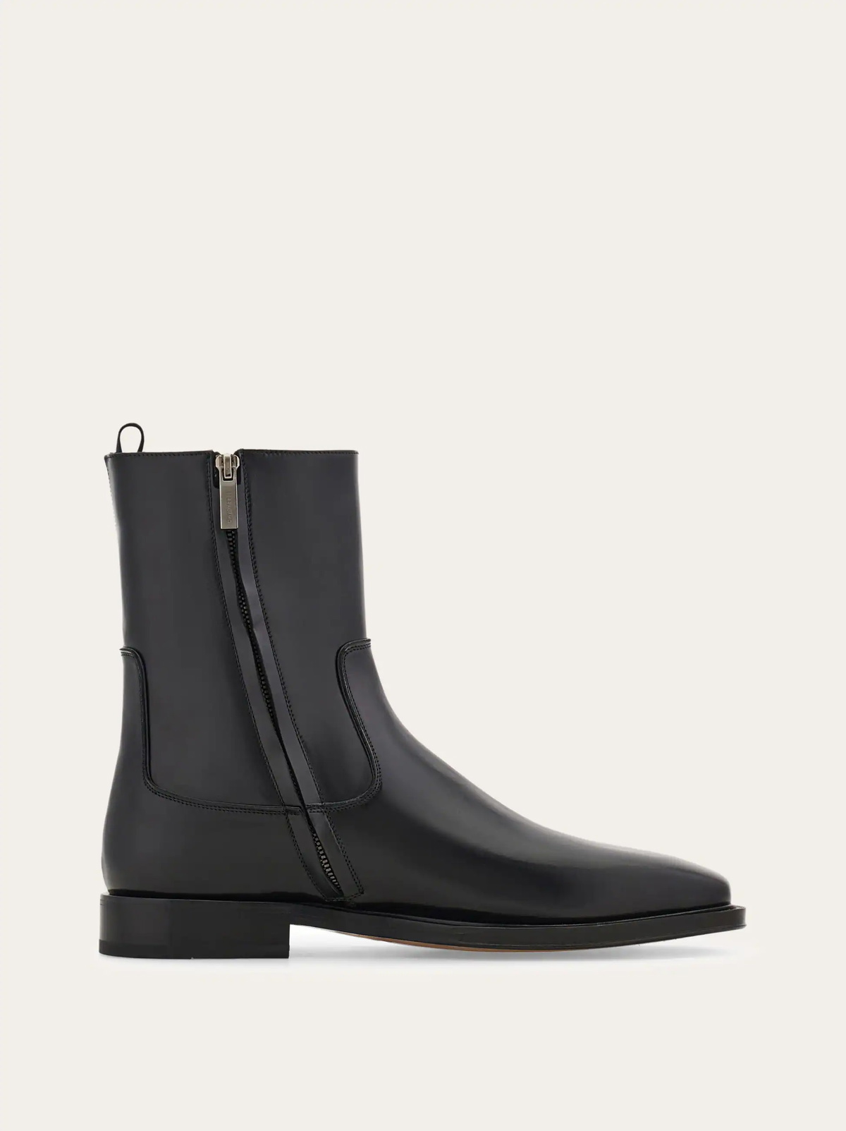 Ferragamo Mens Ankle boot in Black