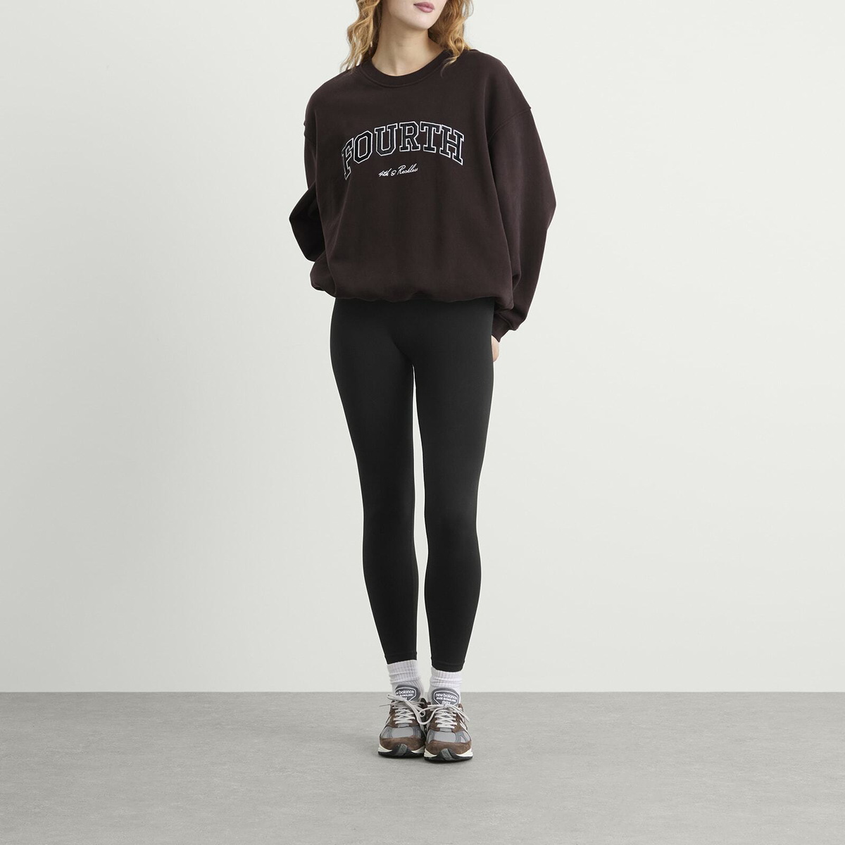 4th & Reckless Women's Leon Sweatshirt in Chocolate