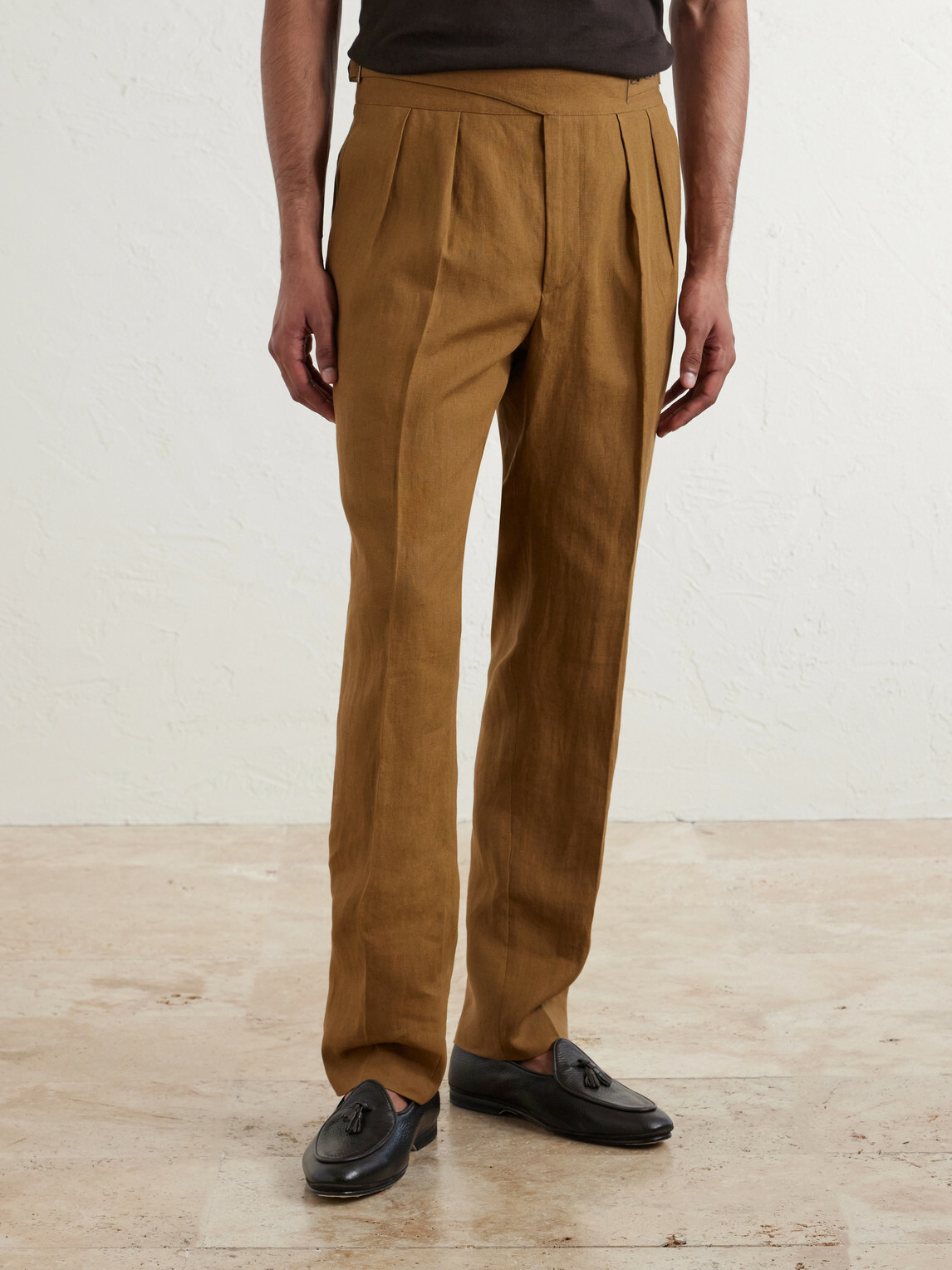 Rubinacci - Manny Straight-Leg Pleated Linen Trousers - Brown