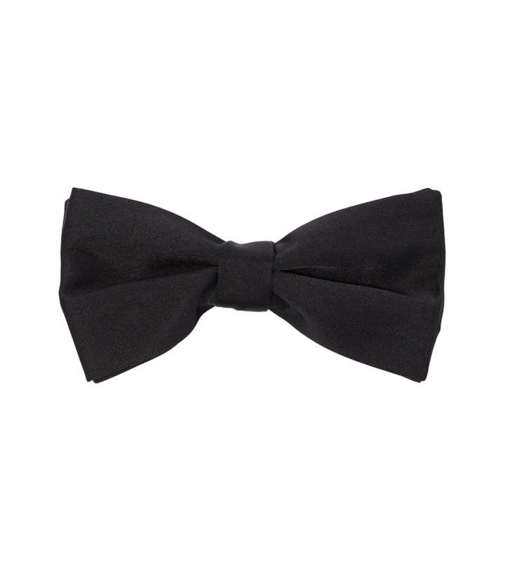 Photo: Valentino Garavani Silk bow tie