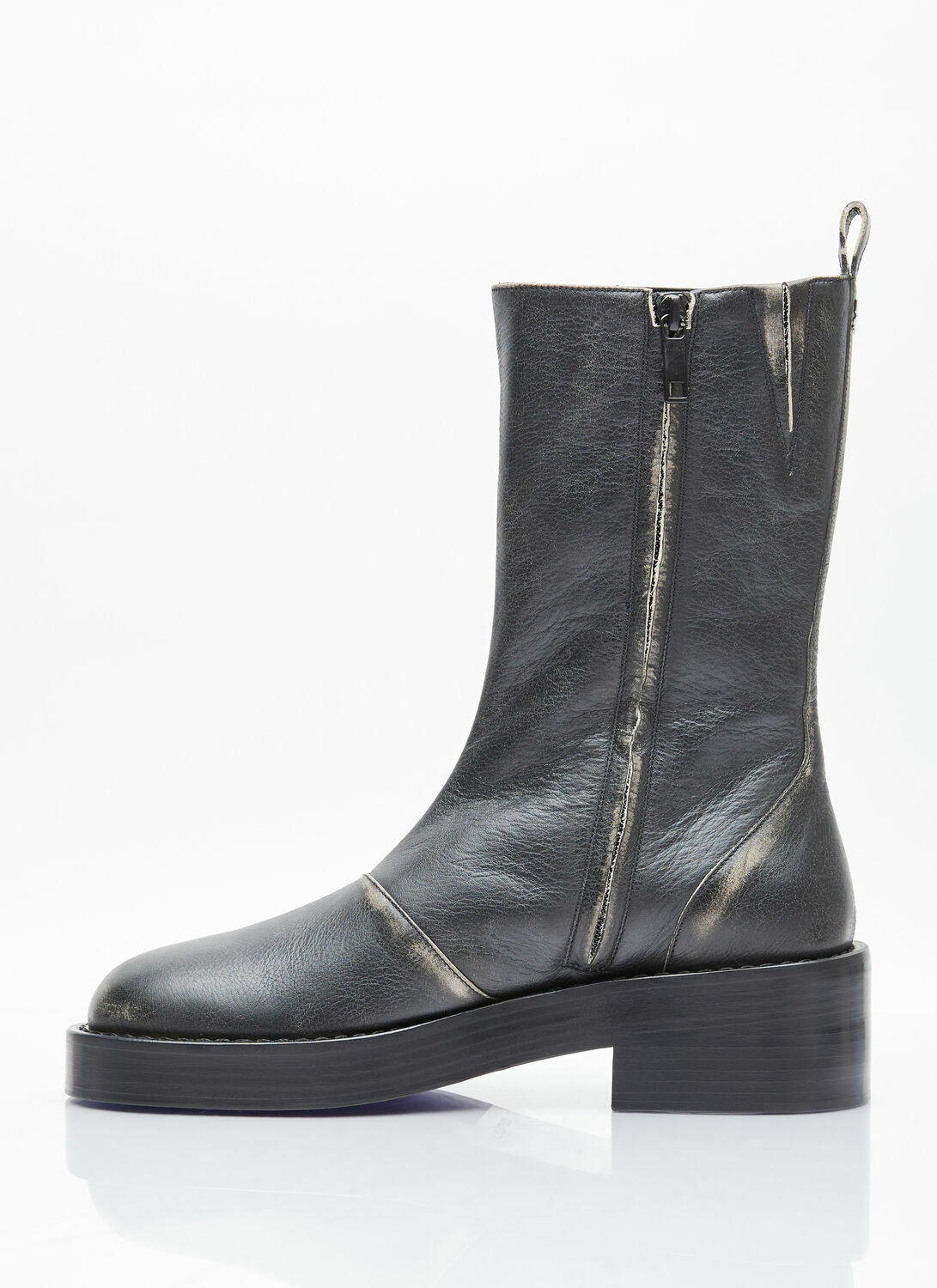 Courrèges Used Leather Zip Ankle Boots
