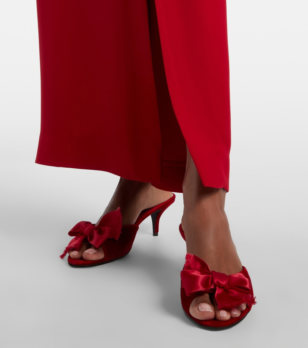 Valentino Garavani Marie A bow-detail velvet mules