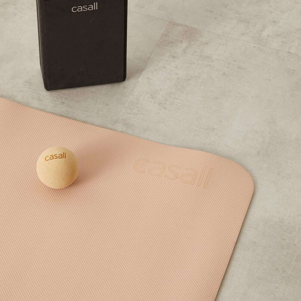 Casall Women's Yoga Mat Bamboo 4 mm in Natural CASALL