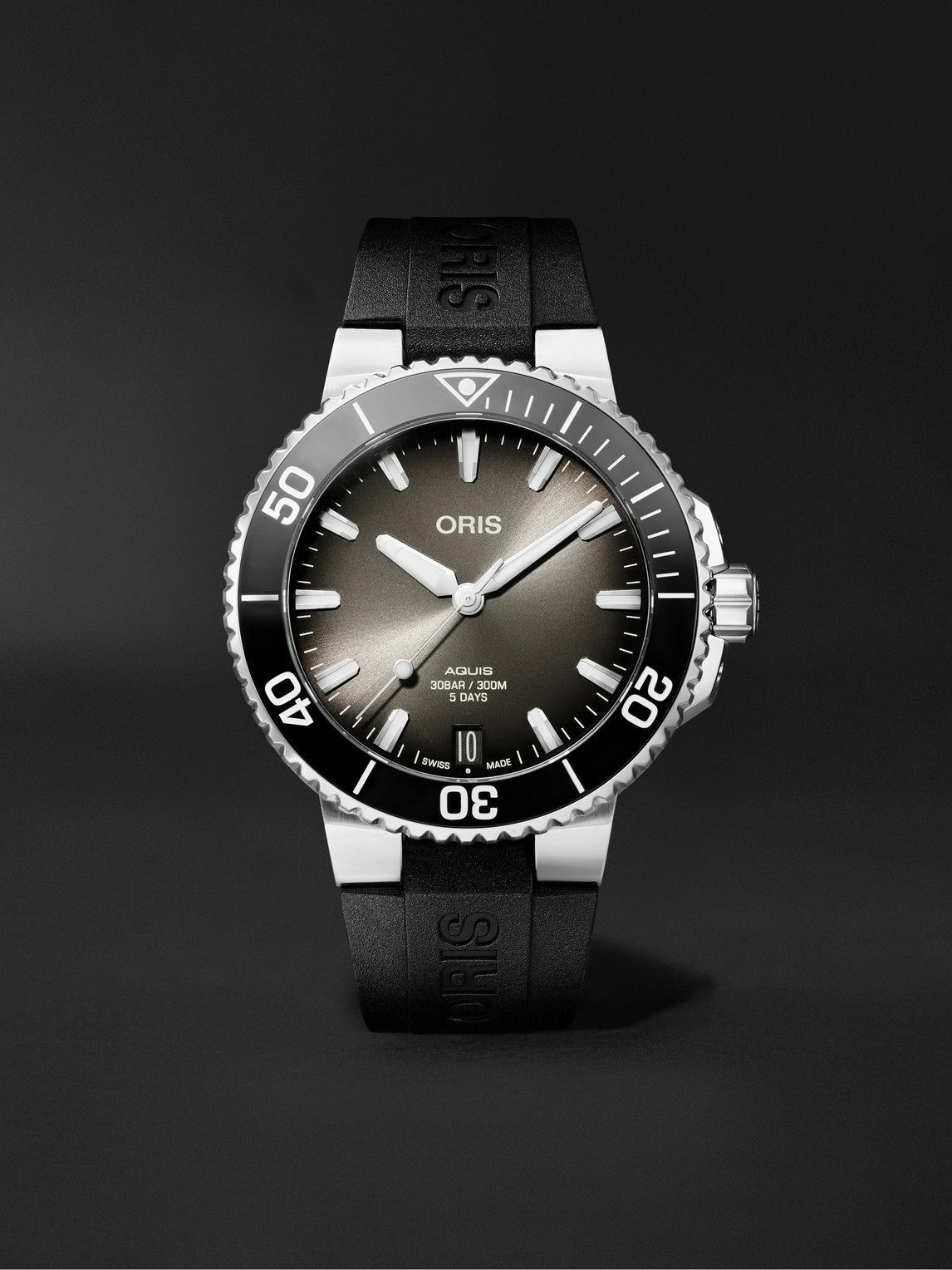 Photo: Oris - Aquis Date Automatic 41.5mm Stainless Steel and Rubber Watch, Ref. No. 01 400 7769 4154-07 4 22 74FC