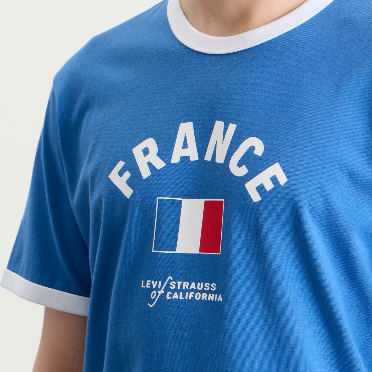 Levi's Men's France Retro Ringer T-Shirt in Blue