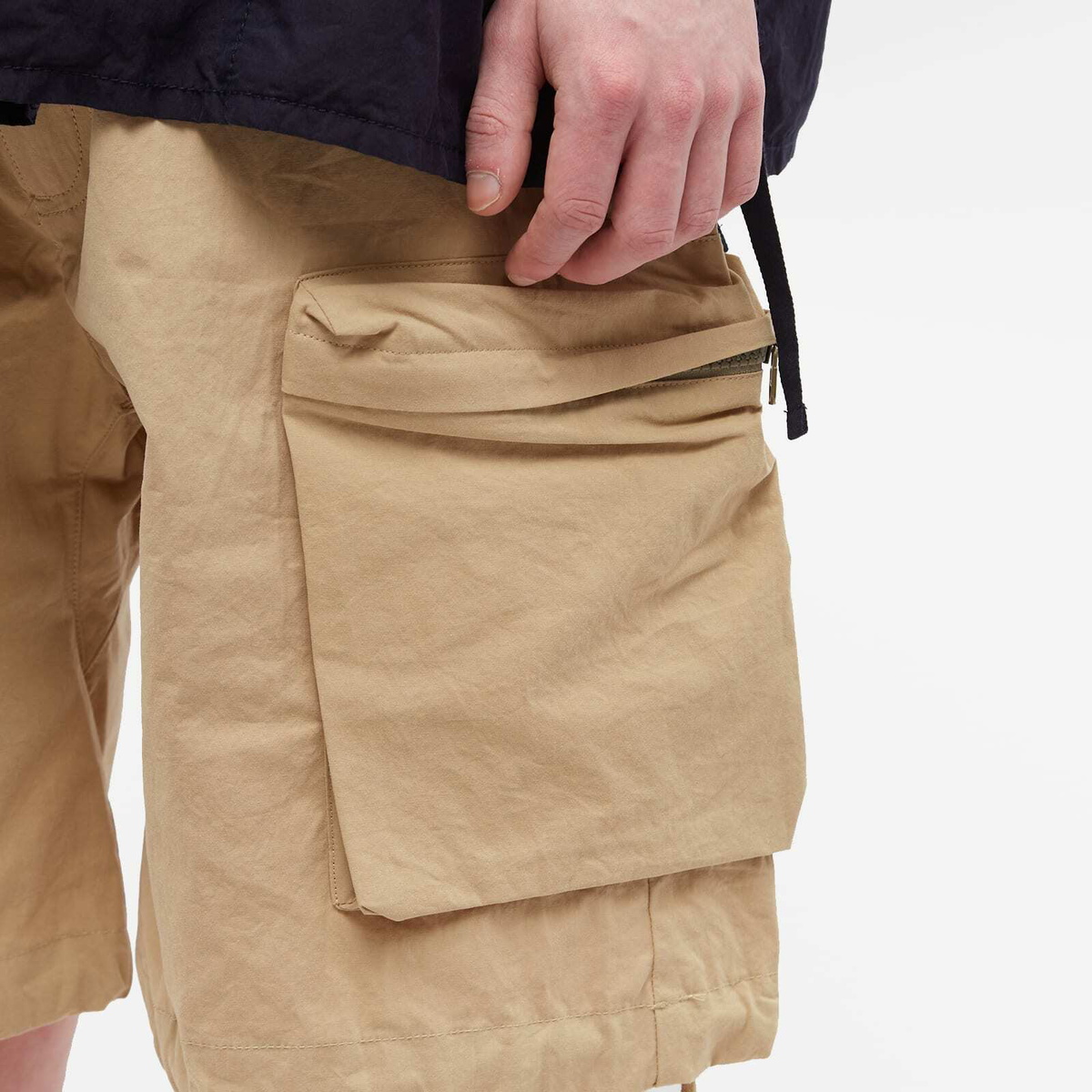 Satta Men's Cargo Short in Sandstone