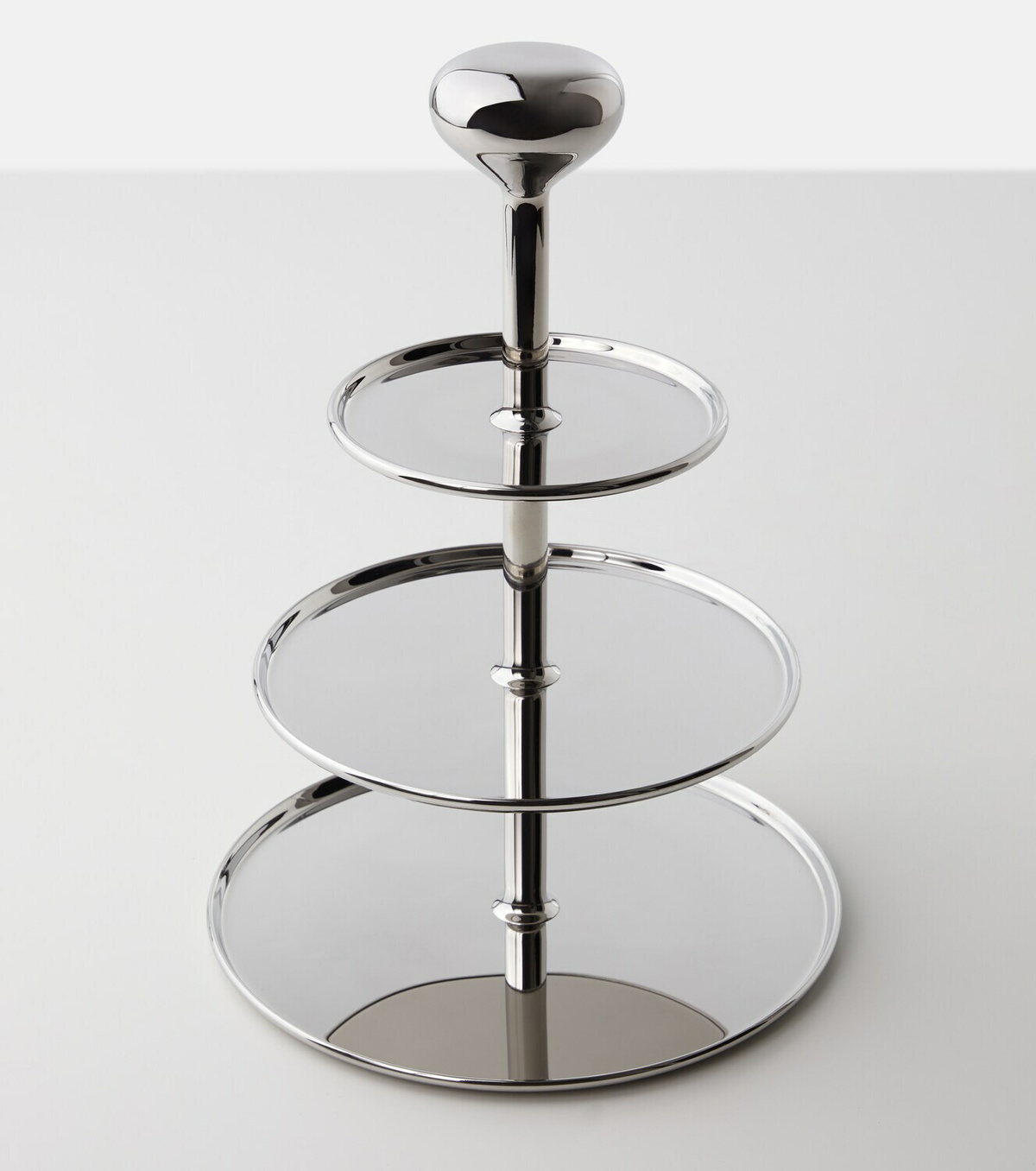 Georg Jensen Alfredo stainless steel stand by Alfredo Häberli