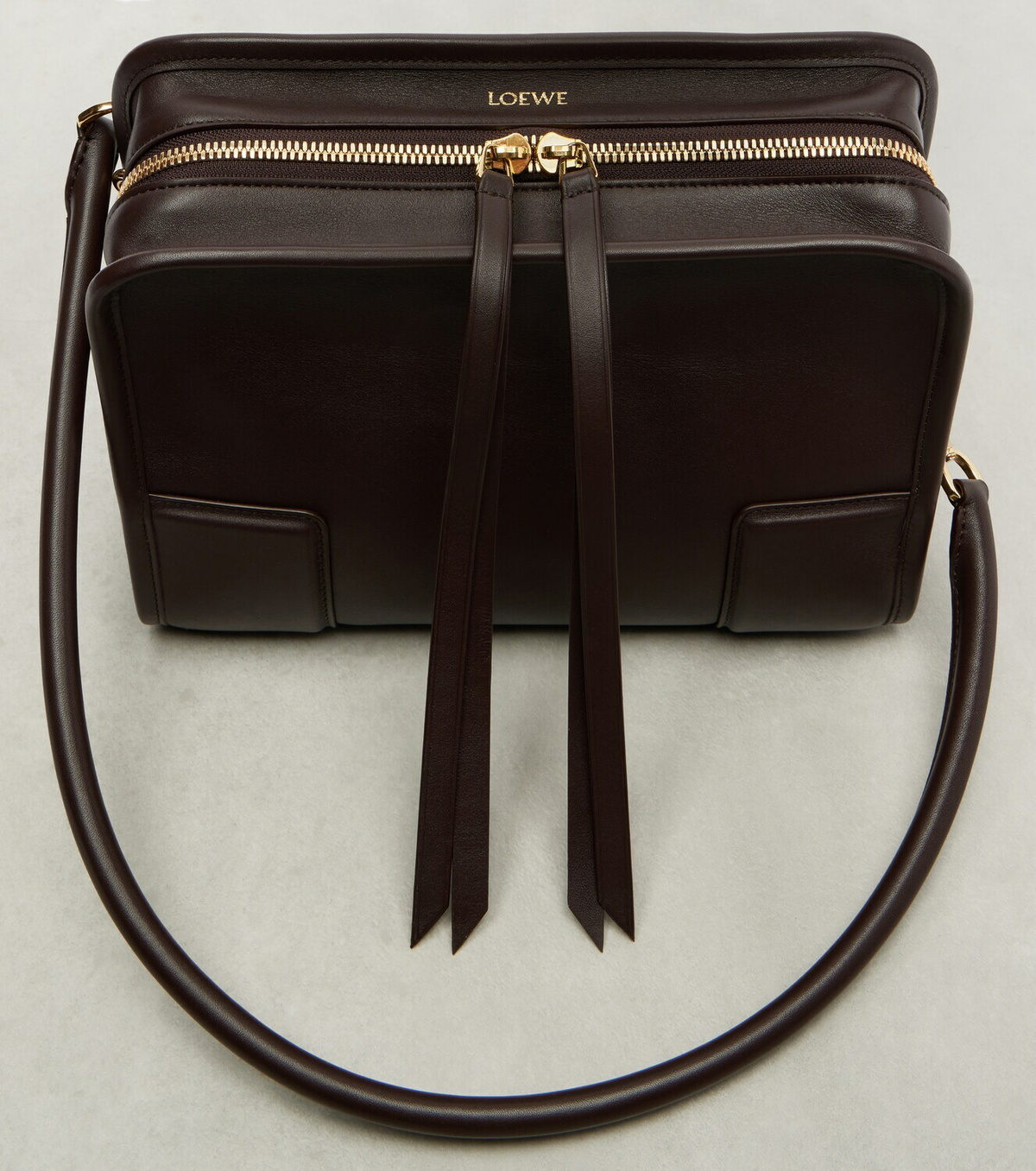 Loewe Amazona 180 Small leather top-handle bag