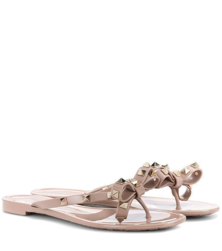 Photo: Valentino Garavani Valentino Garavani Rockstud PVC thong sandals