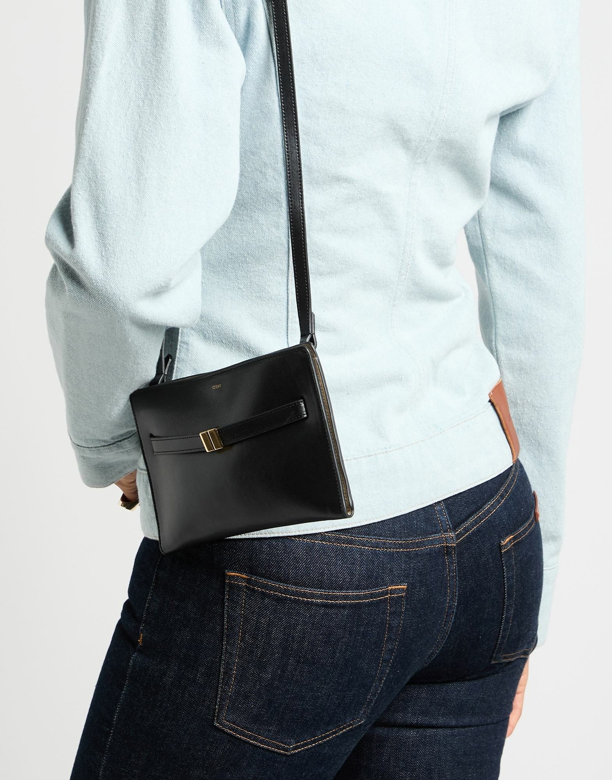 Toteme Womens Cross-body bag in Black