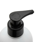 A.P.C. Cosmos Organic Shower Gel in White 