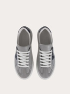 Ferragamo Mens Gancini low cut sneaker in Grey