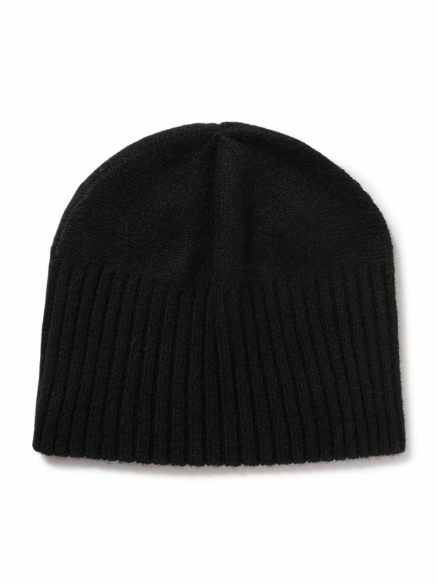Photo: Allude - Ribbed Cashmere Beanie