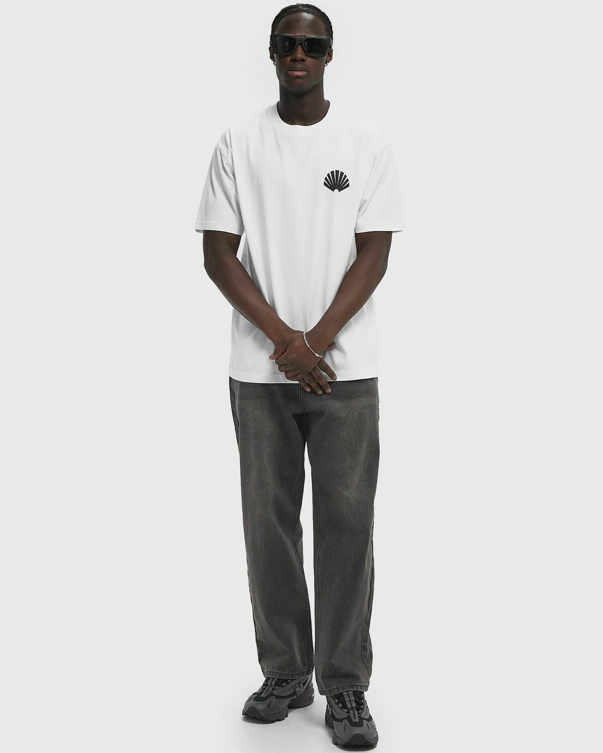 New Amsterdam LOGO TEE White Mens Shortsleefe