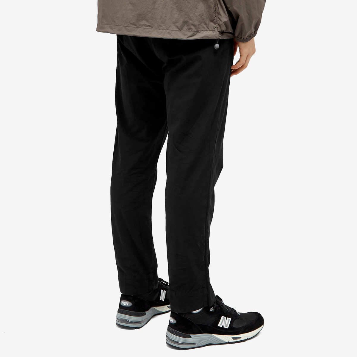 Save Khaki Men's Poplin Haven Trouser in Black