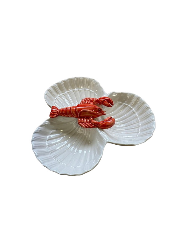 Photo: Les-Ottomans Three Shells Lobster Starter Plate
