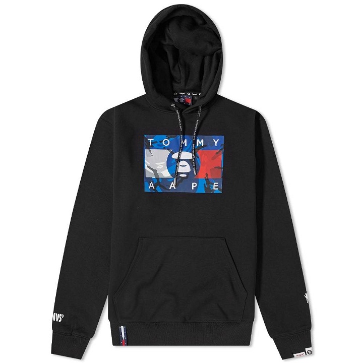 Photo: AAPE x Tommy Popover Hoody