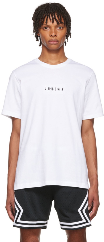 Photo: Nike Jordan White Cotton T-Shirt