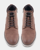 Steve Madden Mentor Boots in Cognac